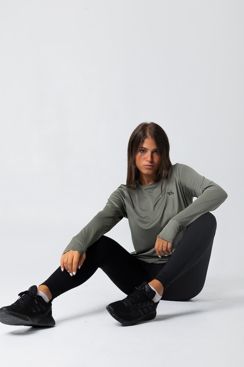 izzy women summer23 4
