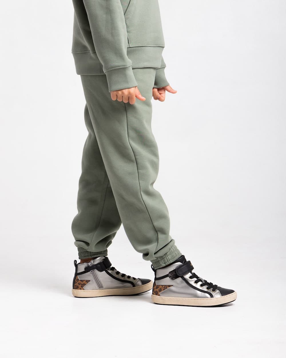 girls sportswear egypt 26