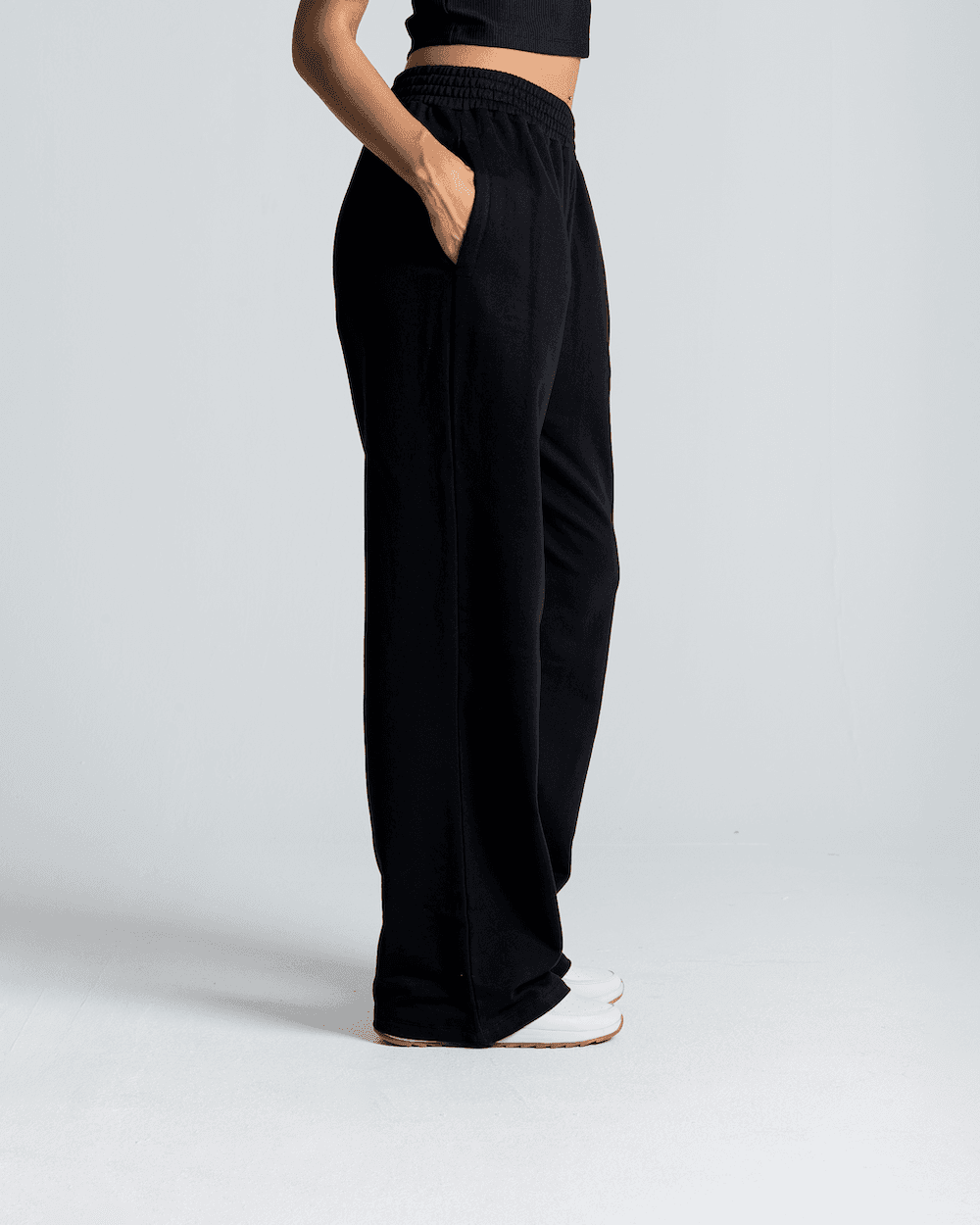IZZY Apparel Wide Leg Pants in black