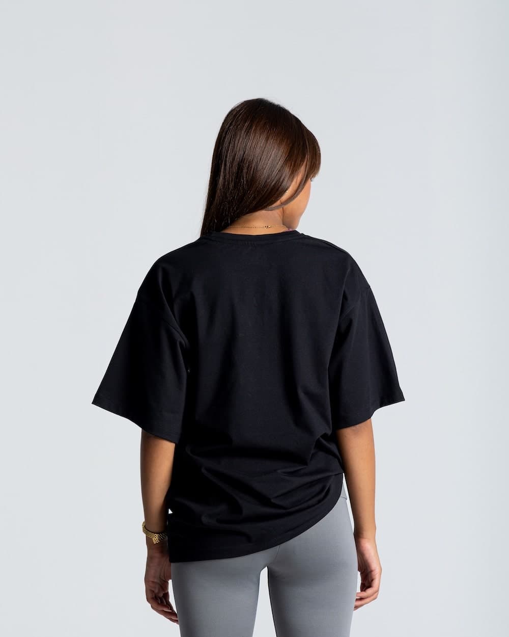 izzy apparel women min
