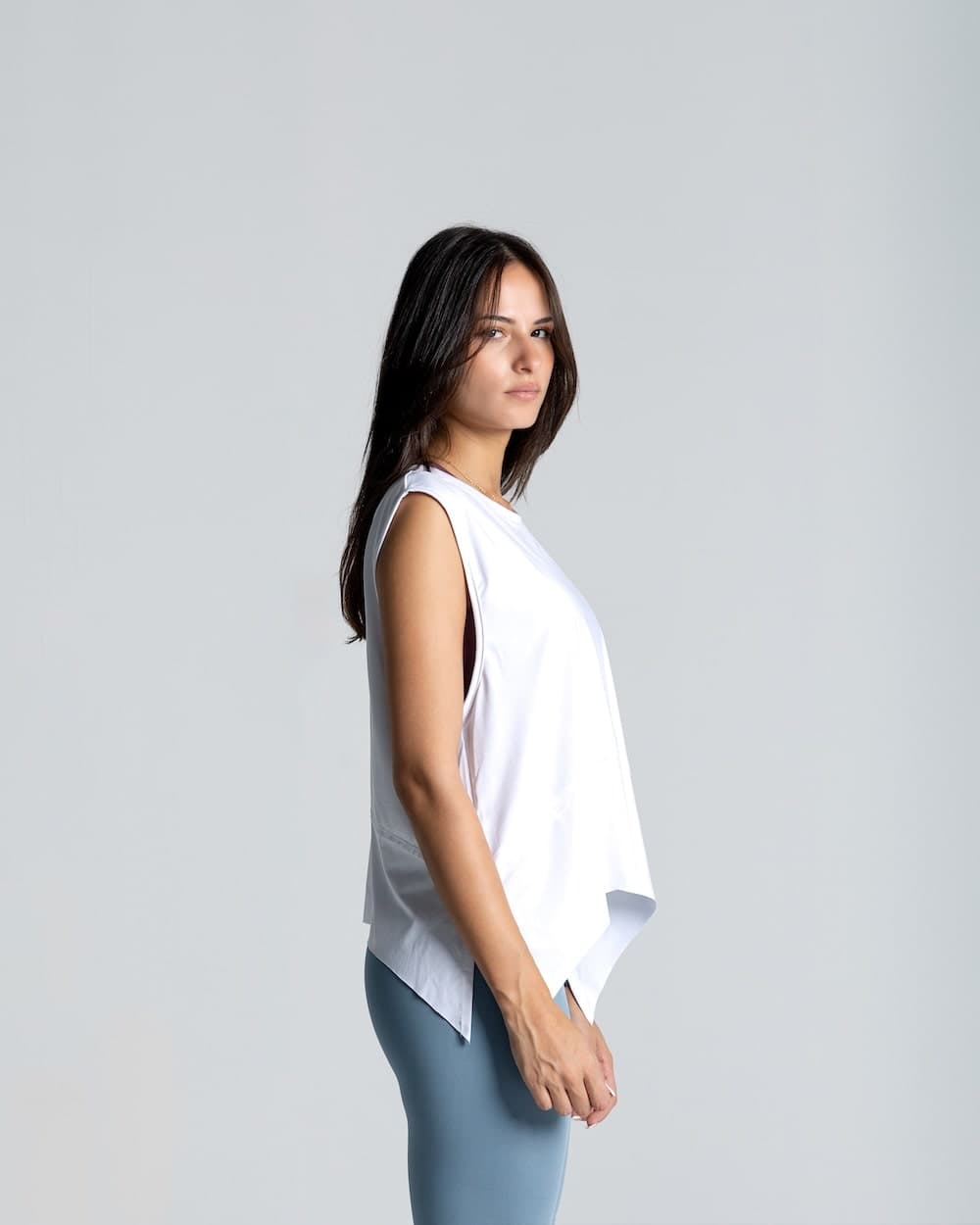 izzy apparel women min