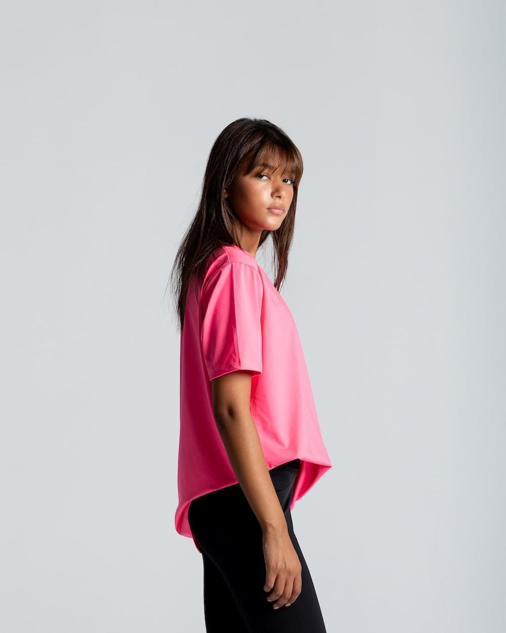 izzy apparel women min