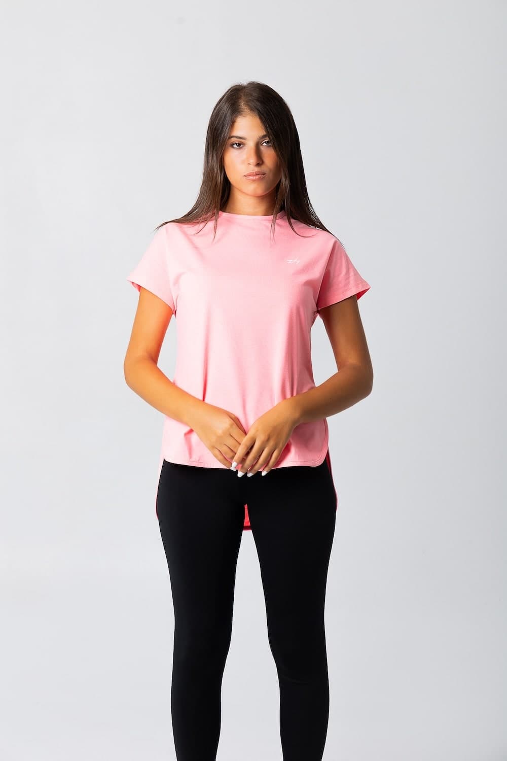 women izzy apparel min