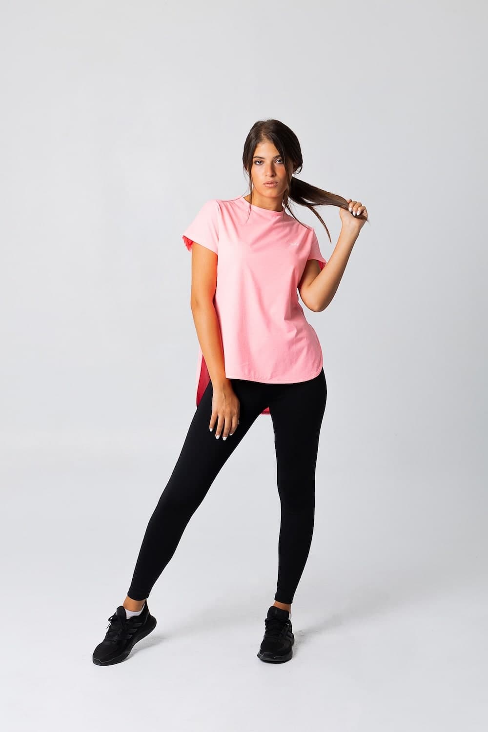 women izzy apparel min