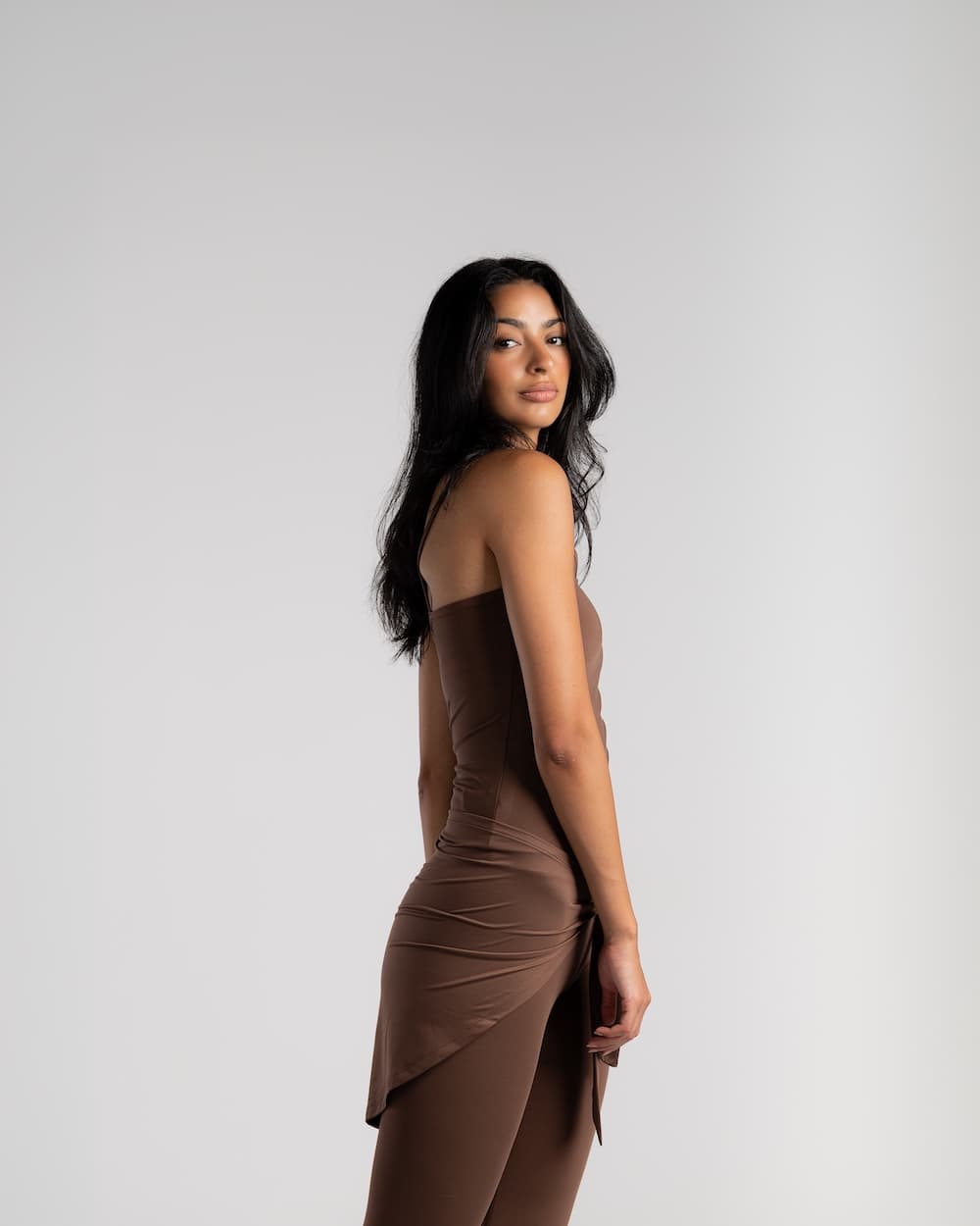 S L