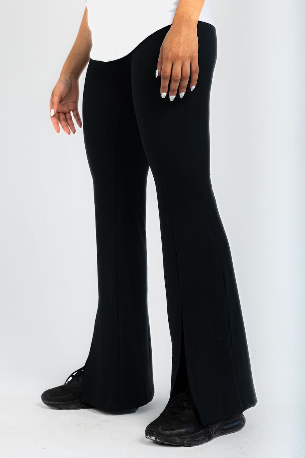 Comfortable and Stylish Yoga Pants by IZZY Apparel