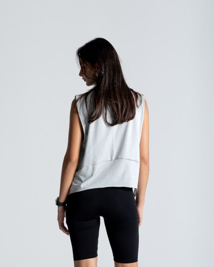 izzy apparel women min