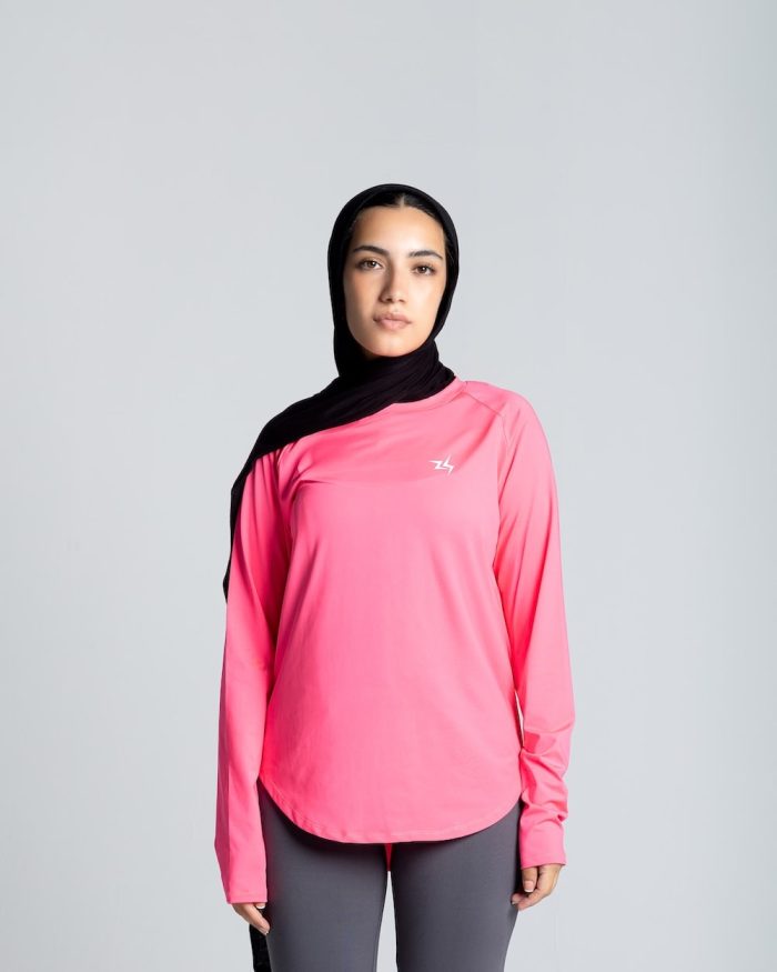 izzy apparel women min