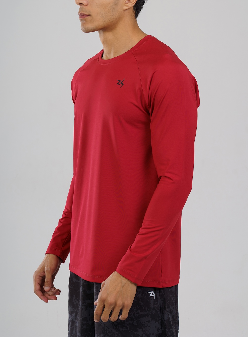 red tshirt men